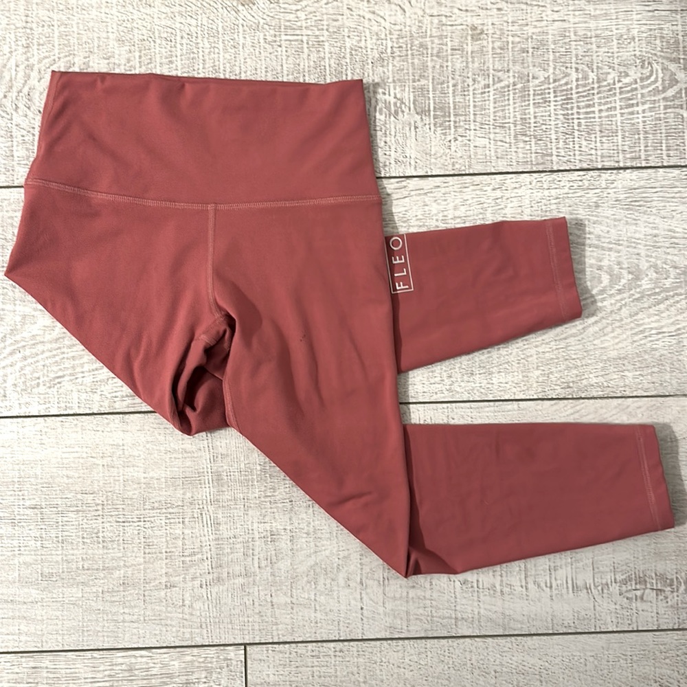 FLEO leggings